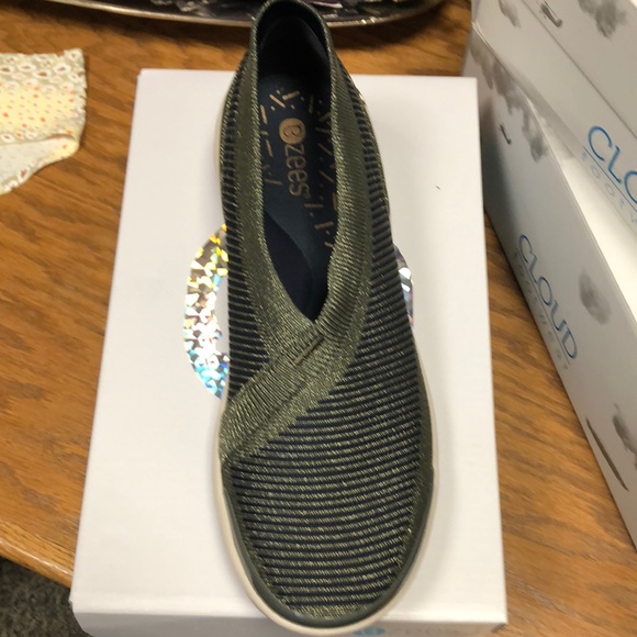 Bzees outburst shoe sz 8